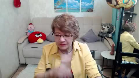Snapshot of lady_sexy_di chatting on April 2026 01:41:02 PM Diana online show from April 2026 01:41:02 PM