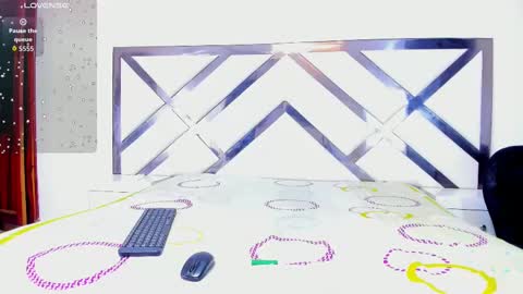 Snapshot of ladyandmaverick chatting on October 2025 02:41:02 AM LadyandMaverick online show from October 2025 02:41:02 AM