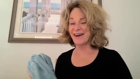 Snapshot of ladybabs chatting on November 2025 07:08:02 PM Ladybabs online show from November 2025 07:08:02 PM