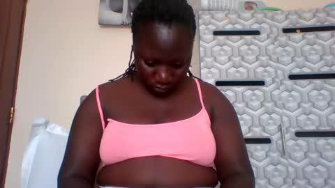 lindah32 online show from January 2025 09:24:02 AM