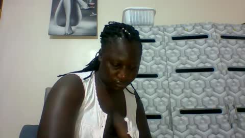 lindah32 online show from January 2025 10:16:02 PM