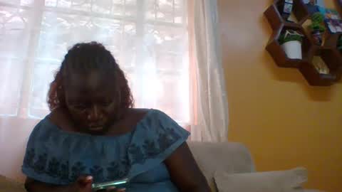 lindah32 online show from September 2025 07:00:01 AM