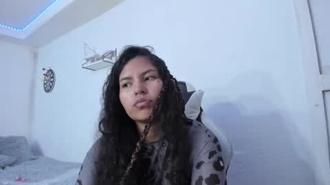  Lady  online show from February 2025 07:07:02 AM