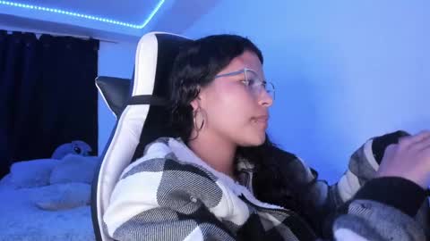  Lady  online show from March 2025 05:11:01 AM