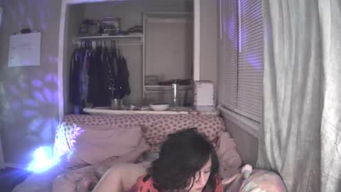 hugbug online show from December 2024 01:47:02 AM