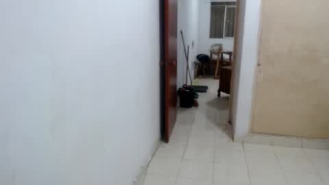 Snapshot of ladydeathz chatting on January 2025 08:33:01 AM ladydeathz online show from January 2025 08:33:01 AM