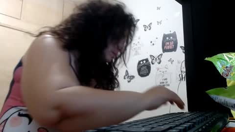 Snapshot of ladydeathz chatting on January 2025 05:08:01 AM ladydeathz online show from January 2025 05:08:01 AM