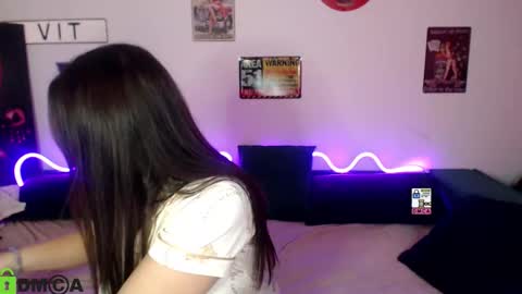 Snapshot of ladydrammer chatting on March 2026 06:14:02 PM LadyDrummer online show from March 2026 06:14:02 PM