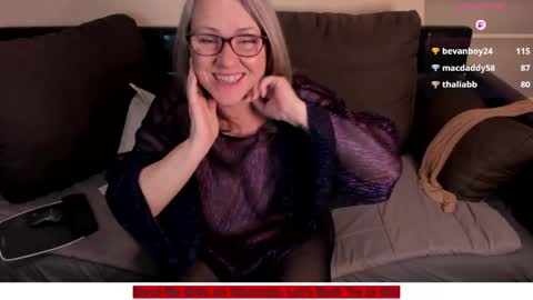 Snapshot of ladylanaxo chatting on April 2026 09:45:01 PM Next Stream online show from April 2026 09:45:01 PM