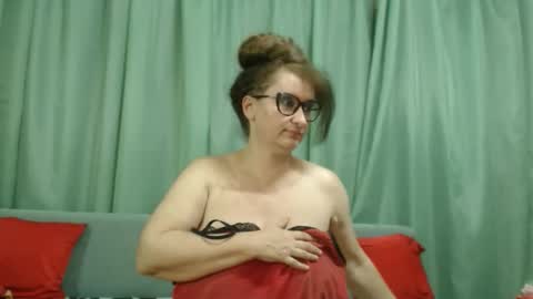 Snapshot of ladynicolehot333 chatting on June 2026 02:33:01 PM Nicole online show from June 2026 02:33:01 PM