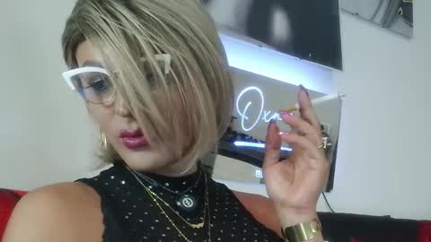 Oxana online show from May 2026 01:01:01 AM