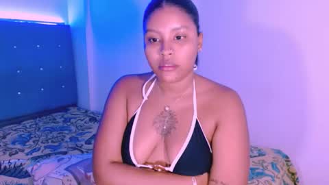 Snapshot of ladypussy69779756 chatting on March 2026 07:57:02 AM laura online show from March 2026 07:57:02 AM