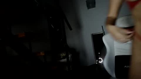 Snapshot of ladysusurros chatting on February 2026 10:29:01 PM ladysusurros online show from February 2026 10:29:01 PM