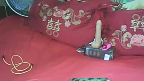 Snapshot of ladyxsnakes chatting on January 2025 07:25:02 AM LadyXSnakes online show from January 2025 07:25:02 AM