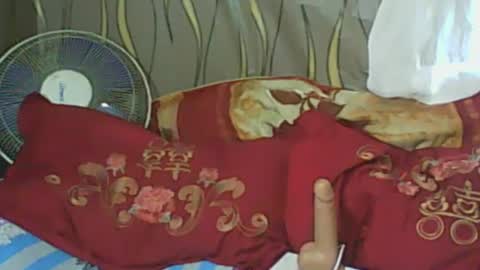 Snapshot of ladyxsnakes chatting on January 2025 07:28:01 AM LadyXSnakes online show from January 2025 07:28:01 AM