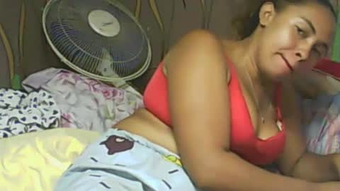 Snapshot of ladyxsnakes chatting on February 2025 03:41:02 AM LadyXSnakes online show from February 2025 03:41:02 AM