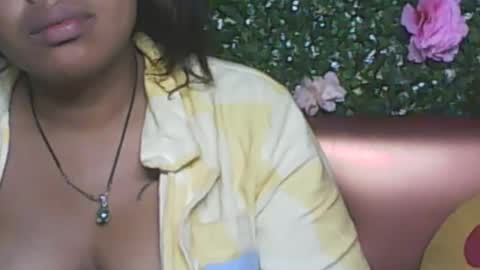 Snapshot of ladyxsnakes chatting on October 2025 05:35:02 AM LadyXSnakes online show from October 2025 05:35:02 AM