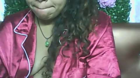 Snapshot of ladyxsnakes chatting on November 2025 03:45:02 AM LadyXSnakes online show from November 2025 03:45:02 AM