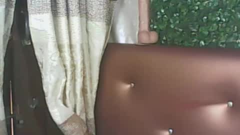 Snapshot of ladyxsnakes chatting on February 2026 05:49:02 AM LadyXSnakes online show from February 2026 05:49:02 AM