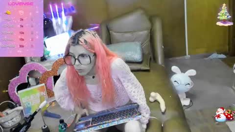 Skinnygirl online show from September 2025 12:43:02 AM