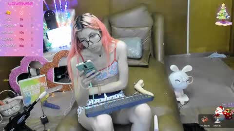 Skinnygirl online show from September 2025 12:54:01 AM