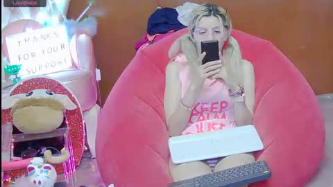 Snapshot of laflakita21 chatting on July 2026 12:46:01 AM Skinnygirl online show from July 2026 12:46:01 AM