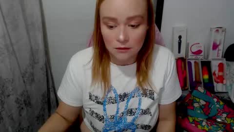  paola and a guest lol    online show from December 2024 10:00:02 AM