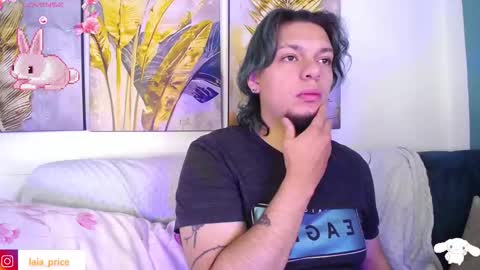 Snapshot of laia_and_damian chatting on November 2025 12:27:01 PM laia_and_damian online show from November 2025 12:27:01 PM