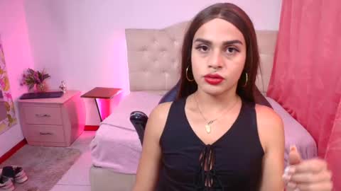 Snapshot of lailahdark chatting on November 2025 05:07:01 AM Camila online show from November 2025 05:07:01 AM