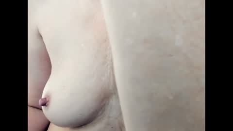 LAILA online show from November 2025 05:26:01 PM