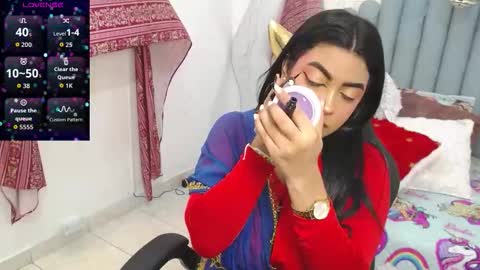 Laskhmirani online show from November 2025 11:57:02 AM