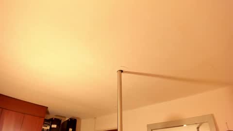 Snapshot of lala_demon chatting on April 2026 12:21:01 PM lala_demon online show from April 2026 12:21:01 PM