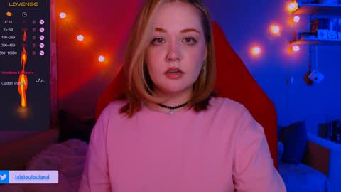 Snapshot of lala_loulou chatting on December 2024 08:58:02 PM Nicky online show from December 2024 08:58:02 PM