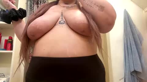 lalaaacx3 online show from February 2025 07:19:02 PM