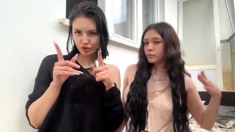 Lina online show from May 2026 04:04:02 PM