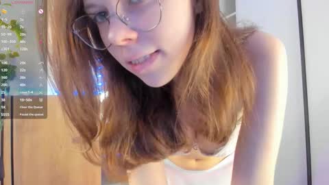 Julia online show from February 2026 08:30:01 PM