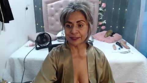 Snapshot of lalisha_96 chatting on February 2025 11:41:01 PM lalisha online show from February 2025 11:41:01 PM