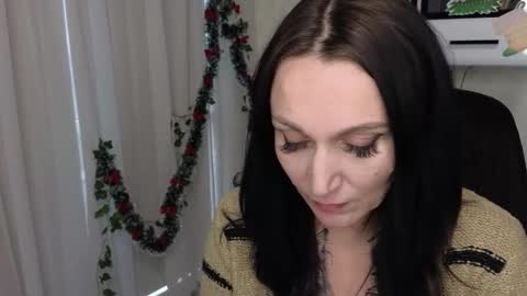 Lalya online show from December 2025 10:21:02 AM