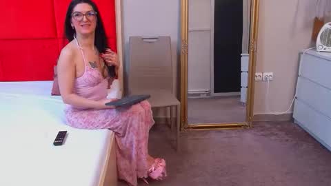 LanaBanner online show from March 2026 05:48:02 AM