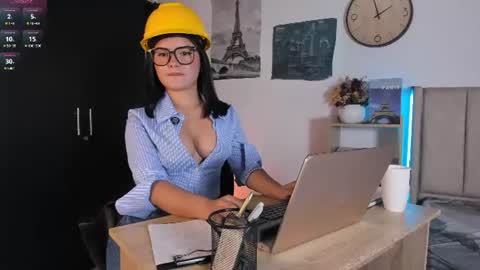  Lana  online show from July 2026 06:58:02 PM