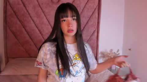 Snapshot of lana_collins_ chatting on April 2026 04:23:02 AM Lana online show from April 2026 04:23:02 AM