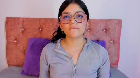 Snapshot of lana_dol chatting on February 2025 01:21:02 PM ... . . ... online show from February 2025 01:21:02 PM