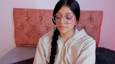 Snapshot of lana_dol chatting on February 2025 06:20:01 PM ... . . ... online show from February 2025 06:20:01 PM