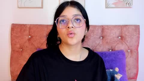 Snapshot of lana_dol chatting on March 2025 06:01:02 PM ... . . ... online show from March 2025 06:01:02 PM