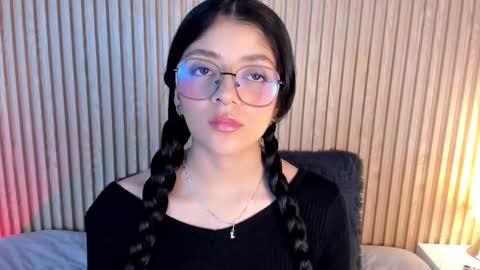 Snapshot of lana_dol chatting on September 2025 01:49:01 PM ... . . ... online show from September 2025 01:49:01 PM