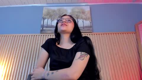 Snapshot of lana_dol chatting on October 2025 01:34:02 PM ... . . ... online show from October 2025 01:34:02 PM