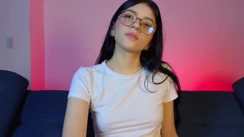 Snapshot of lana_dol chatting on February 2026 01:06:02 PM ... . . ... online show from February 2026 01:06:02 PM