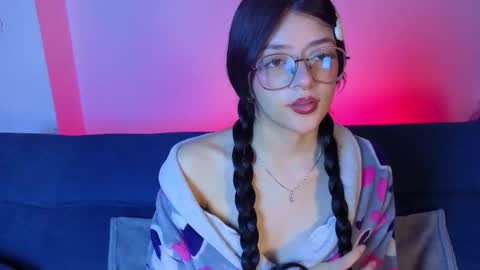 Snapshot of lana_dol chatting on February 2026 02:48:01 PM ... . . ... online show from February 2026 02:48:01 PM