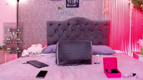 Snapshot of lana_gill chatting on April 2026 04:37:01 PM lana_gill online show from April 2026 04:37:01 PM