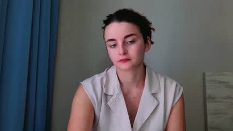 lana_gl online show from June 2026 08:28:02 AM